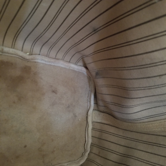 SOLD!!!Authentic Louis Vuitton Neverful MM - Picture 10 of 11